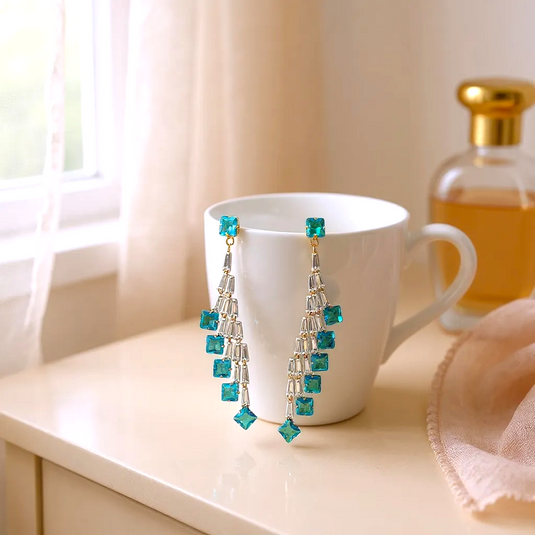 ✨ Luxury Crystal Cascade Earrings