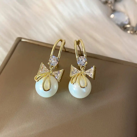 🌟 Elegant Bow Pearl Drop Earrings