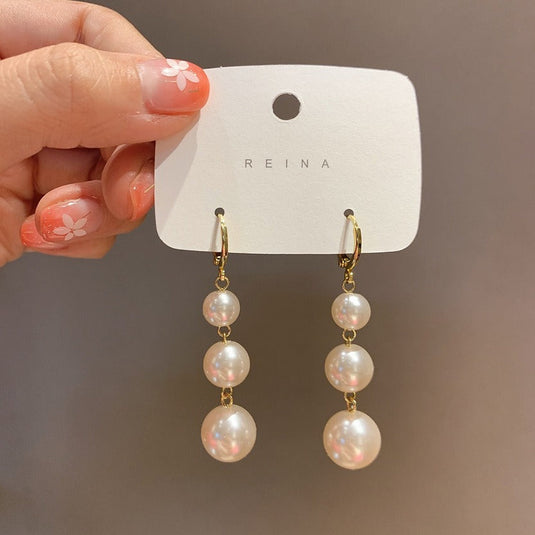 ✨ Classic Pearl Cascade Drop Earrings – Effortless Elegance