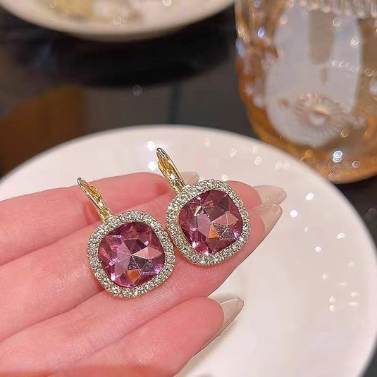 💖 Pink Gem Halo Earrings