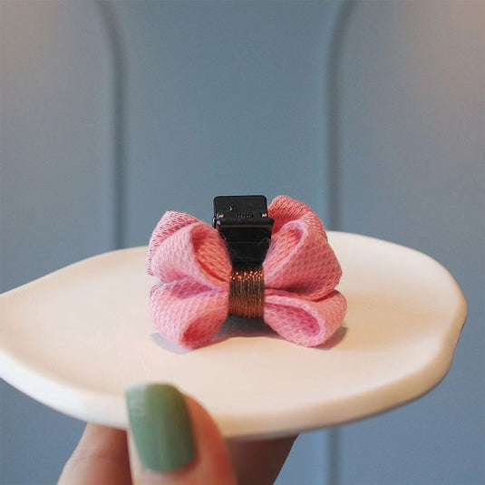 Bow Claw Clip β Cute Soft Fabric Hair Accessory π