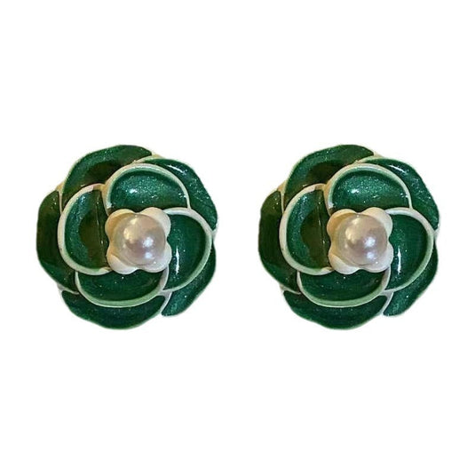 Emerald Floral Pearl Studs πΏβ¨