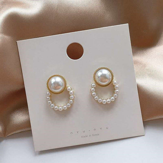 π€ Classic Pearl Half-Hoop Stud Earrings β Vintage Minimalist Jewelry for Women β¨