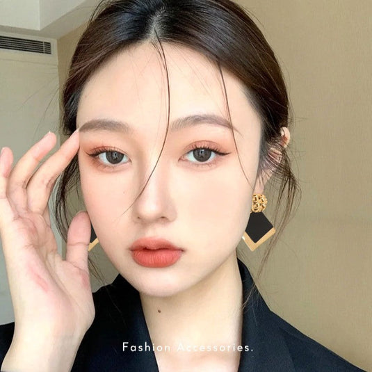 Elegant Black & Gold Geometric Statement Earrings🖤✨