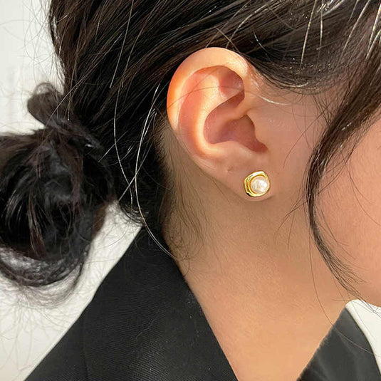 Modern Classic Pearl Stud Earrings