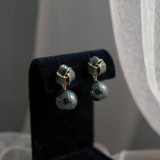 🌼✨ Sunshine Pearl Drop Earrings 🤍💛