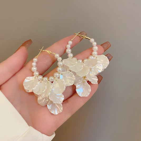 Pearl Petal Hoop Earrings ✨🌿