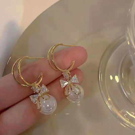 🌟 Elegant Bow Pearl Drop Earrings