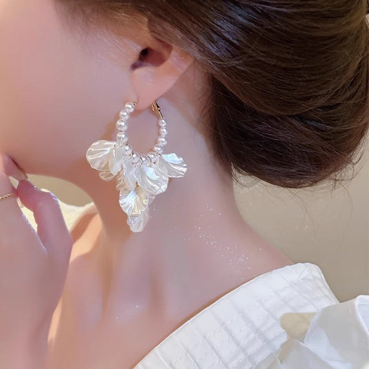 Pearl Petal Hoop Earrings ✨🌿
