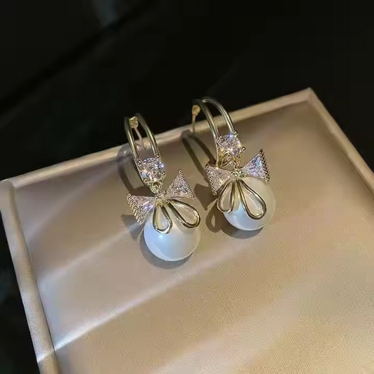 🌟 Elegant Bow Pearl Drop Earrings