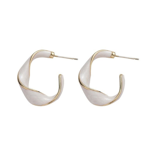 🤍 Classic Ivory Swirl Hoop Earrings ✨
